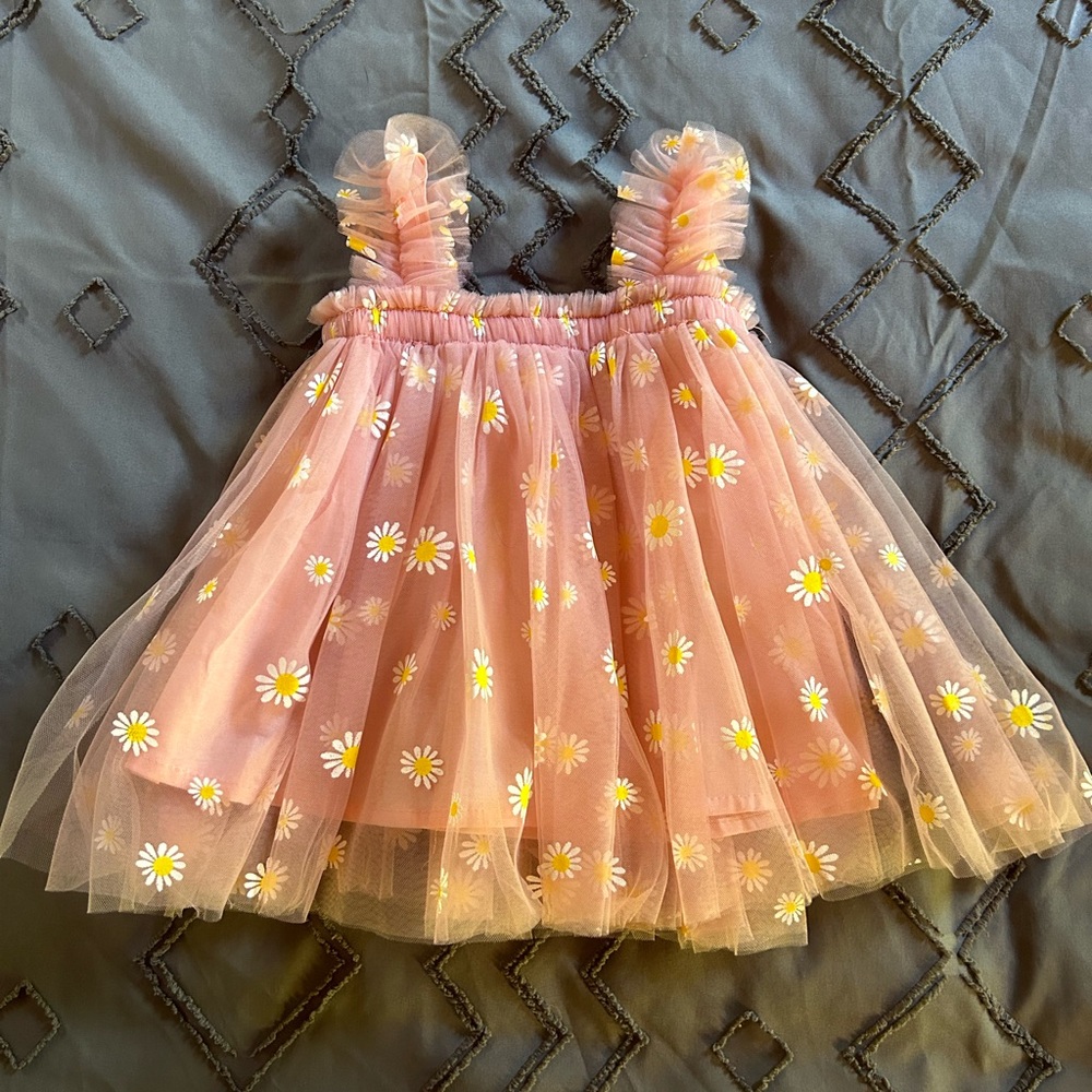 Cavigour Baby Tutu Dress. Size 3-6 months